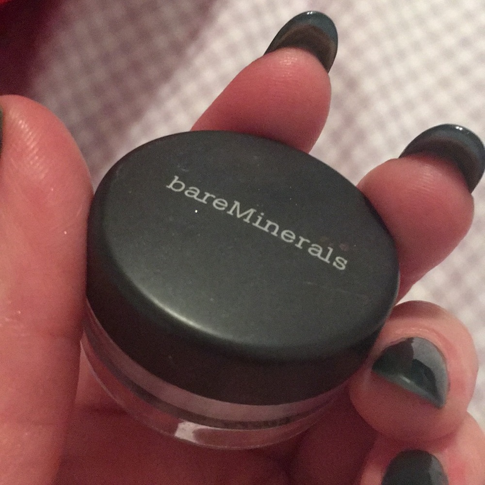 Bare Minerals loose eye shadow (shade “blue moon”)